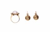 Parure composta da anello e paio di orecchini - Asta Preziosi Parure composta da anello e paio di orecchini - Asta Preziosi