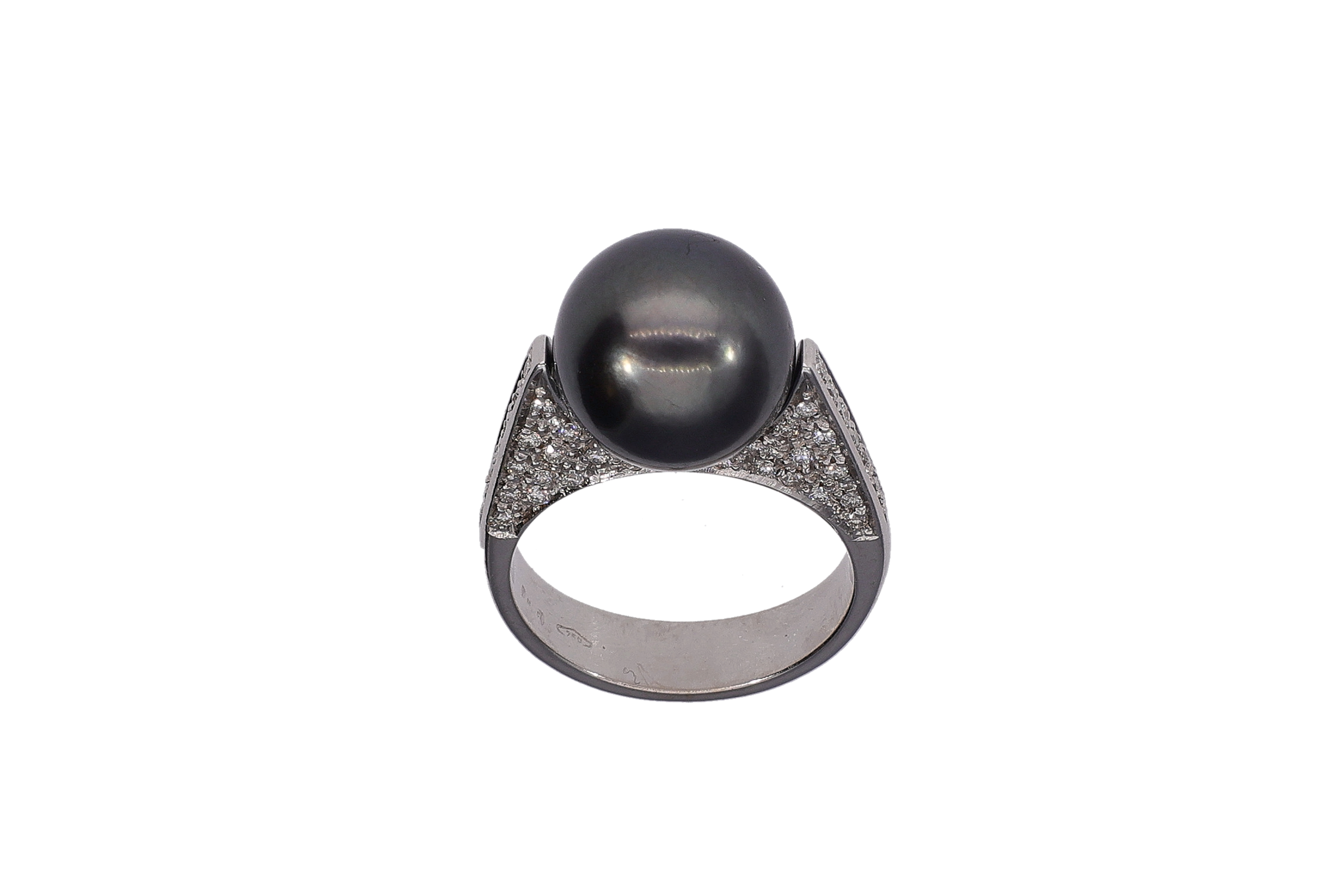 Anello con perla coltivata e diamanti - Asta Preziosi
