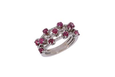 Anello con diamanti e rubini - Asta Preziosi Anello con diamanti e rubini - Asta Preziosi