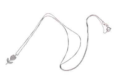 Collier con centrale a forma di fiore con diamanti - Asta Preziosi
