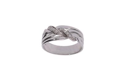 Damiani, anello a fascia con piccoli diamanti - Asta Preziosi Damiani, anello a fascia con piccoli diamanti - Asta Preziosi