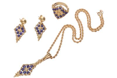 Parure composta da anello, paio di orecchini e collana - Asta Preziosi Parure composta da anello, paio di orecchini e collana - Asta Preziosi