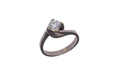 Anello con diamante - Asta Preziosi