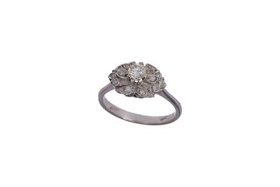 Anello con diamanti - Asta Preziosi