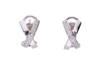 Paio di orecchini con diamanti - Asta Preziosi