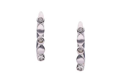 Paio di orecchini con diamanti - Asta Preziosi