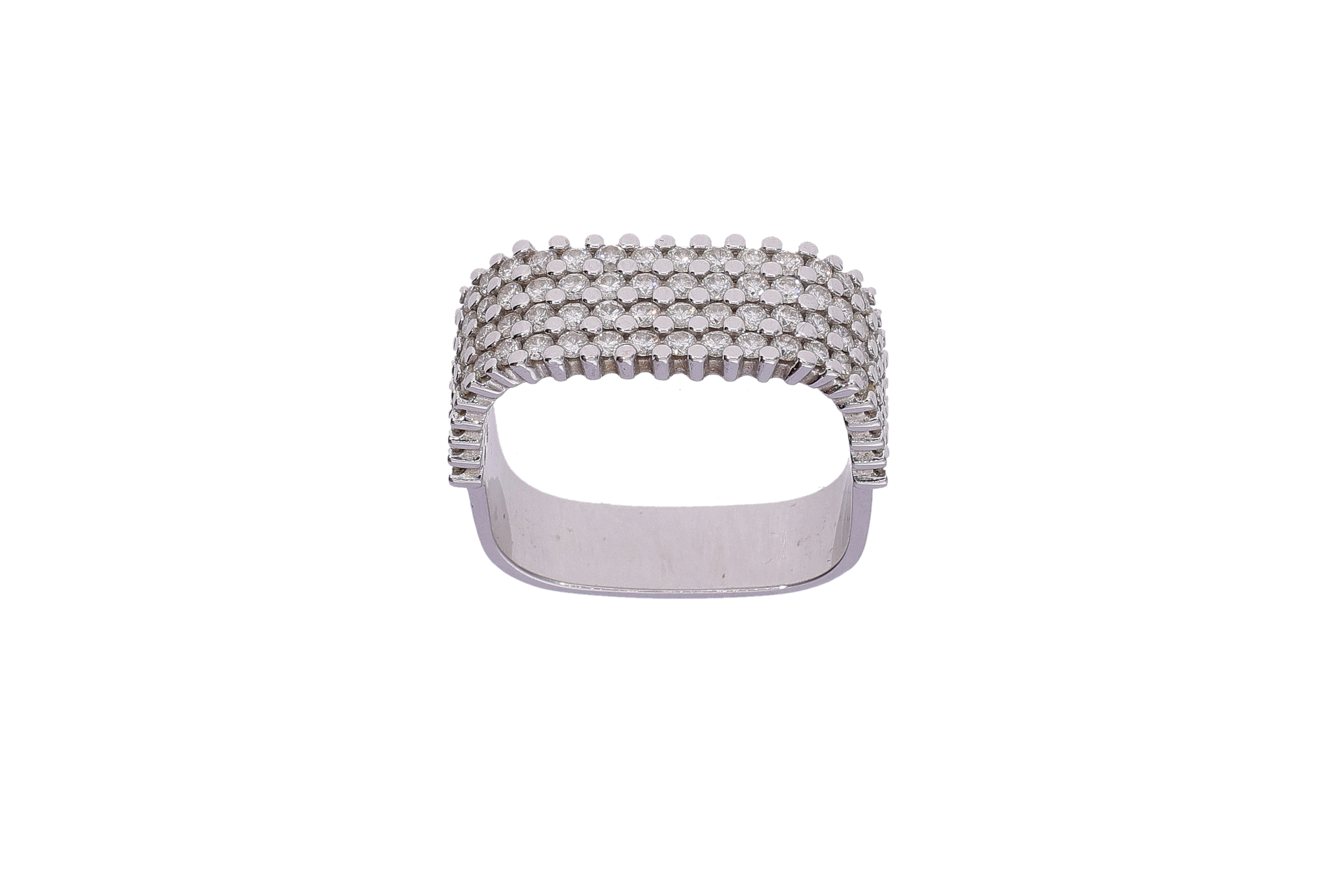Anello di forma quadrata con pave' di diamanti - Asta Preziosi
