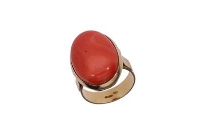 Anello con corallo - Asta Preziosi
