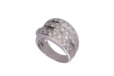 Anello con diamanti ed una pietra - Asta Preziosi Anello con diamanti ed una pietra - Asta Preziosi