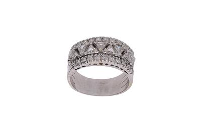 Anello con diamanti vari tagli - Asta Preziosi Anello con diamanti vari tagli - Asta Preziosi