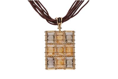 Collana di stoffa a più fili con pendente - Asta Preziosi Collana di stoffa a più fili con pendente - Asta Preziosi