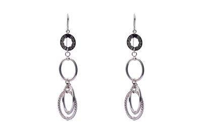 Rosato, paio di orecchini pendenti - Asta Preziosi