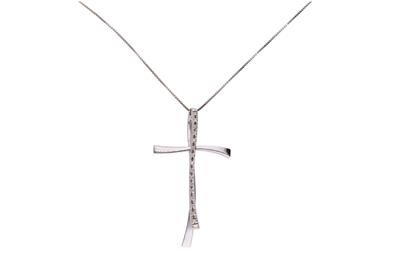 Collana e crocetta con diamanti - Asta Preziosi