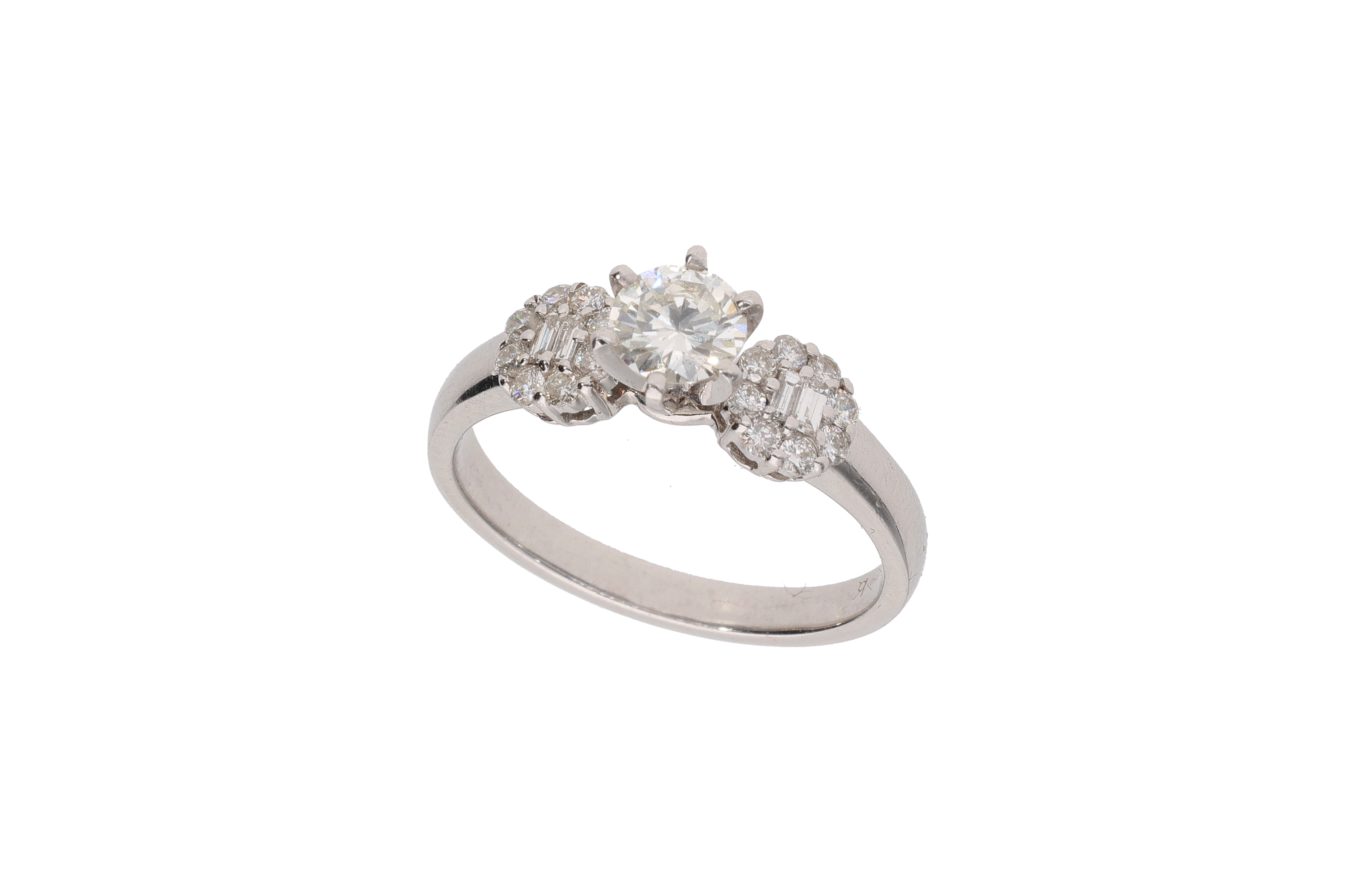 Anello con diamanti - Asta Preziosi
