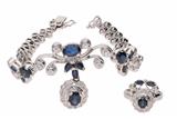 Anello e bracciale con diamanti e zaffiri - Asta Preziosi Anello e bracciale con diamanti e zaffiri - Asta Preziosi