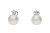 Coppia di orecchini con diamanti e perle coltivate - Asta Preziosi Coppia di orecchini con diamanti e perle coltivate - Asta Preziosi