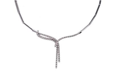 Collier semirigido con nodo centrale con diamanti - 