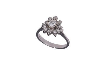 Anello a forma di fiore con diamanti - Gioielli Vintage