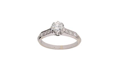 Anello con diamanti - Asta di San Valentino