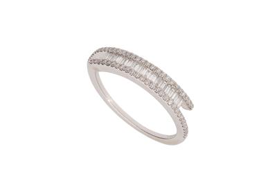Anello con diamanti - Asta di San Valentino