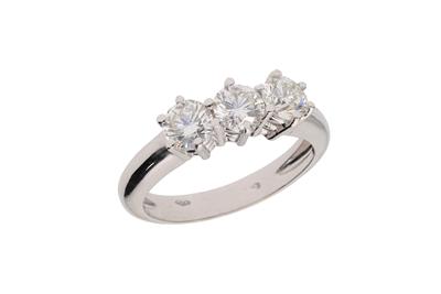 Anello con diamanti - Asta di San Valentino
