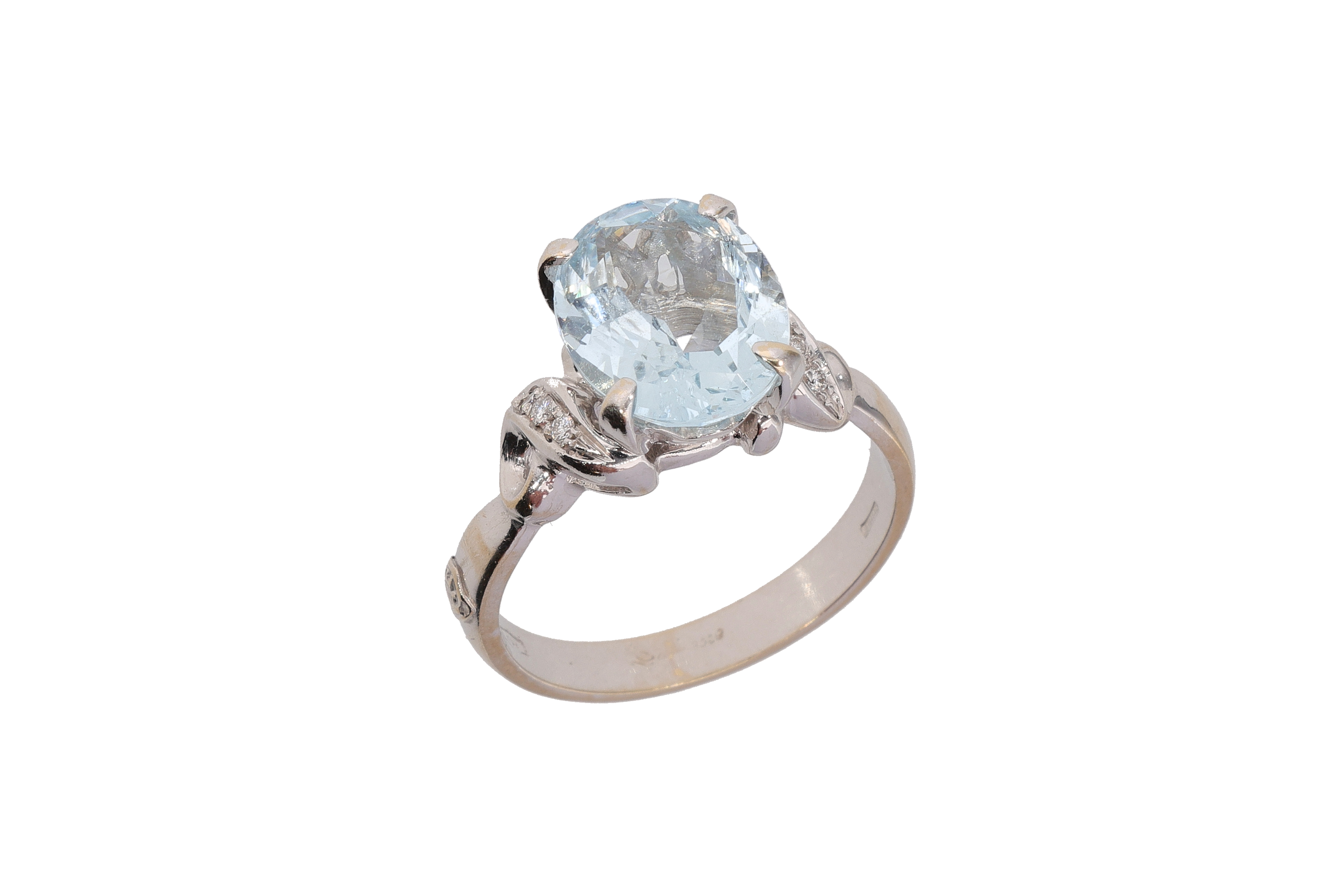 Anello con diamanti e acquamarina - Asta Preziosi