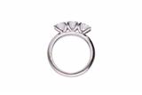 Anello trilogy con diamanti - Asta Preziosi Anello trilogy con diamanti - Asta Preziosi