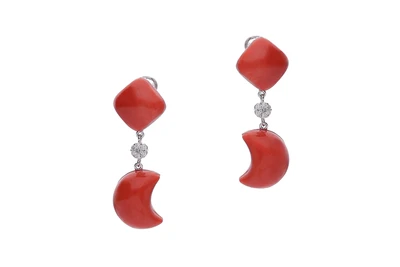 Orecchini con corallo e diamanti - Asta Speciale Tesori d'autunno