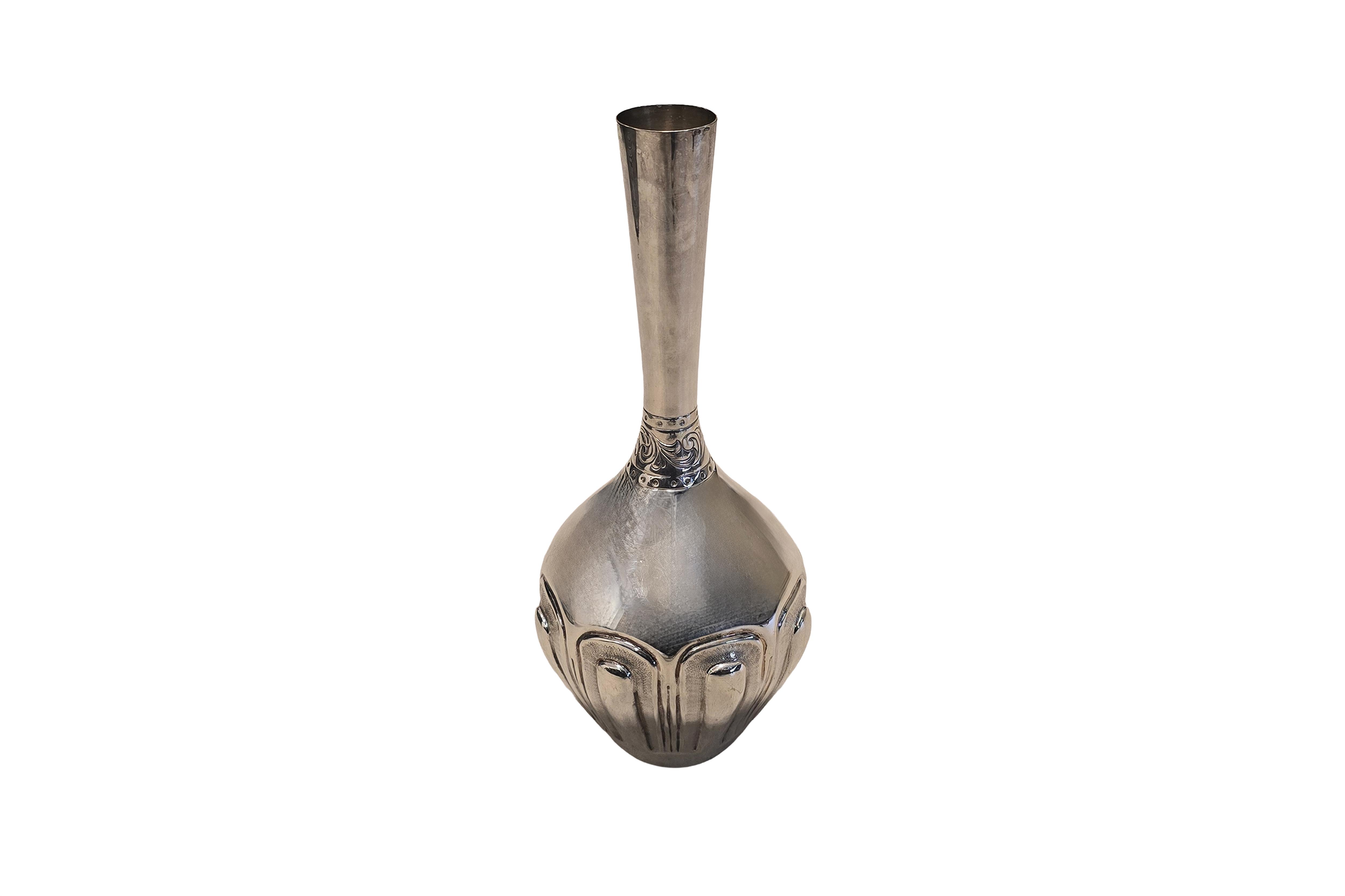 Goretta, vaso portafiori - Asta Speciale Tesori d'autunno