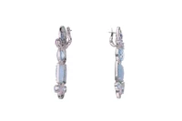 Coppia di orecchini con topazi azzurri, zaffiri, smeraldi, acquemarine milk, pietre e diamanti - Asta Speciale Natale