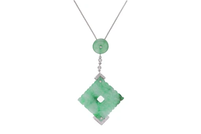 Collana con ciondolo in pietra verde e diamanti - Asta Speciale Natale