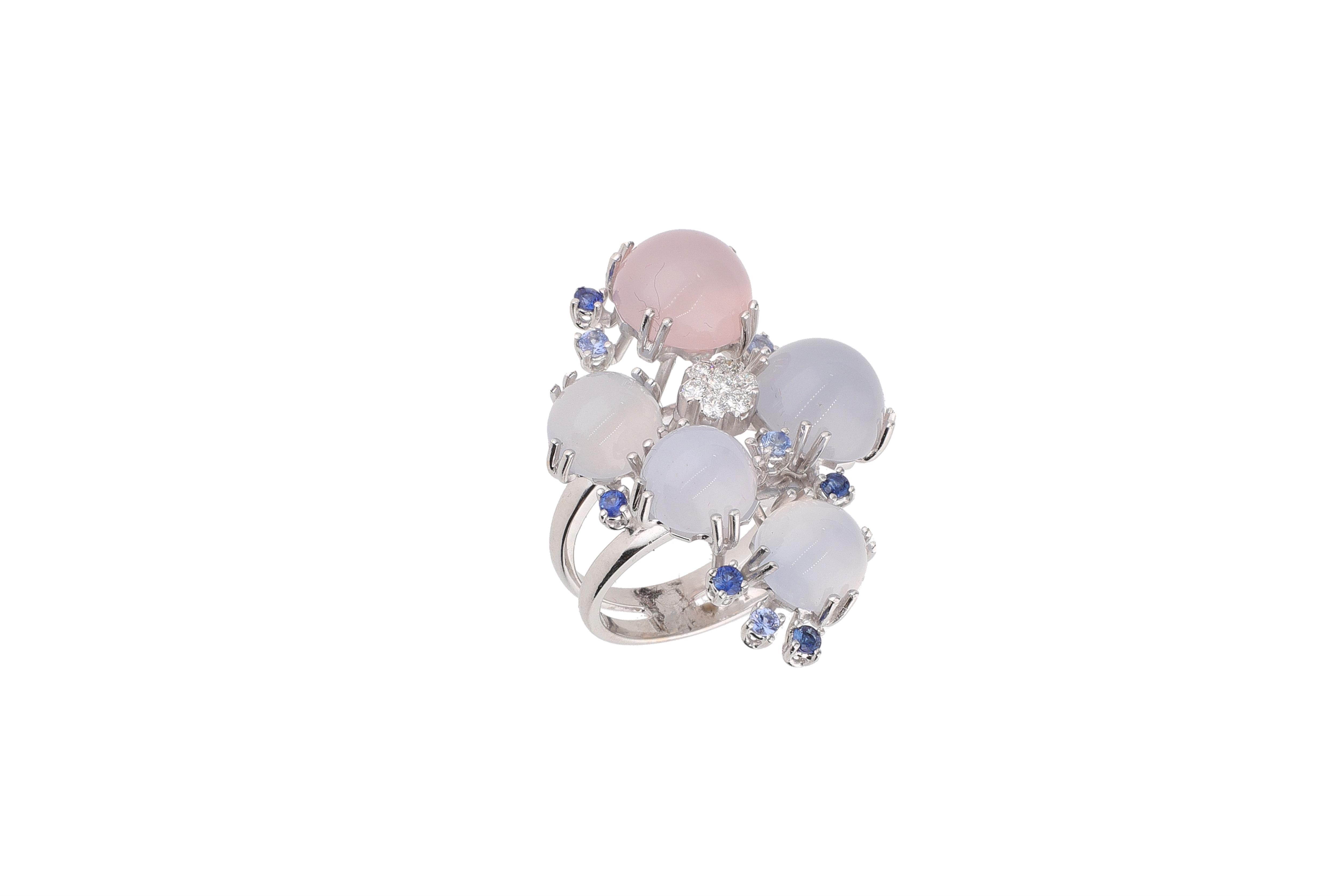 Anello con diamanti, calcedoni, pietre di luna e pietre - Asta Speciale Natale