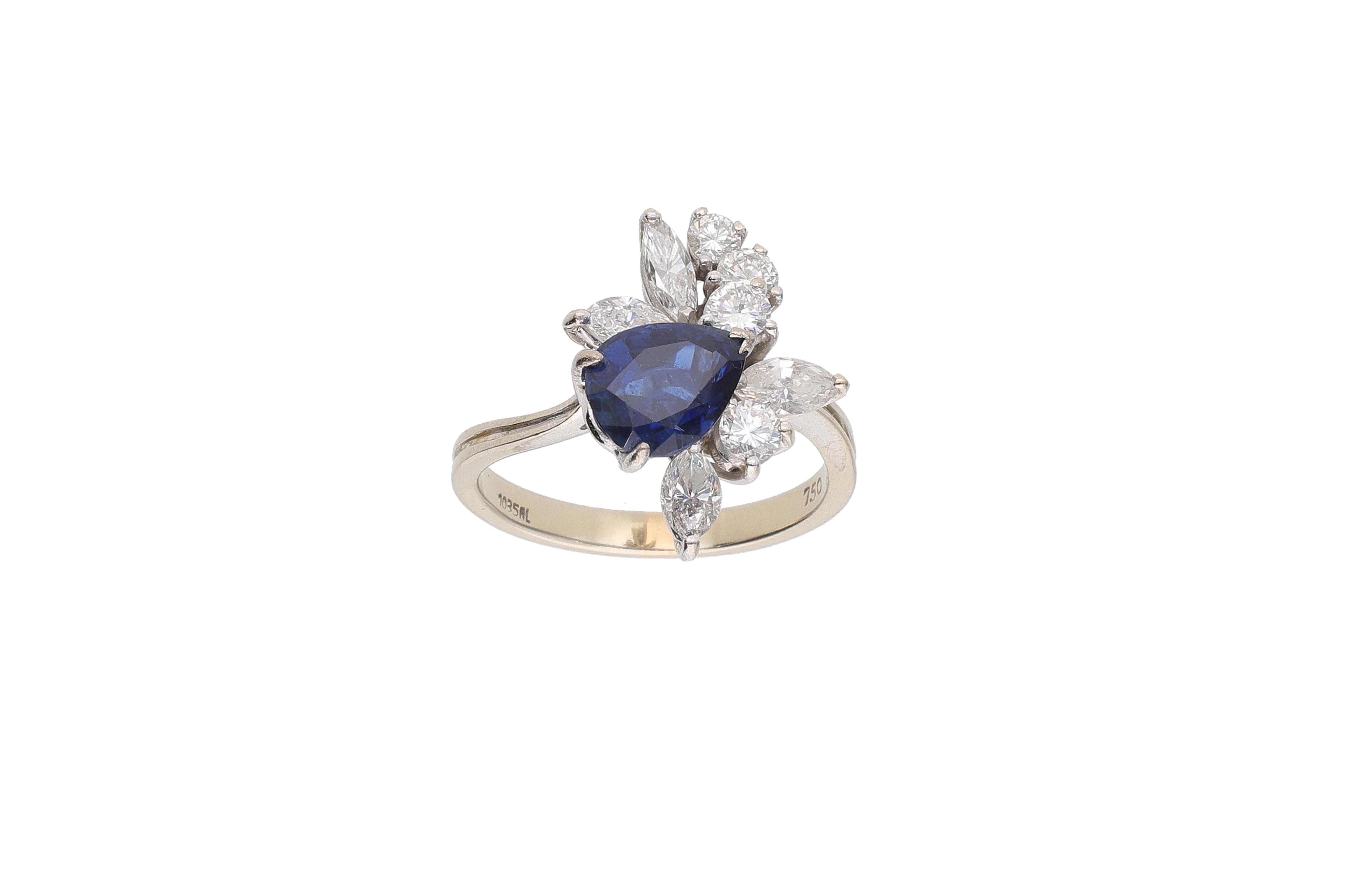 Anello con zaffiro e diamanti - Asta Speciale Natale