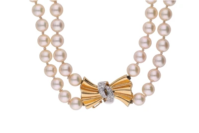 Collana di perle coltivate con diamanti - Asta Speciale San Valentino