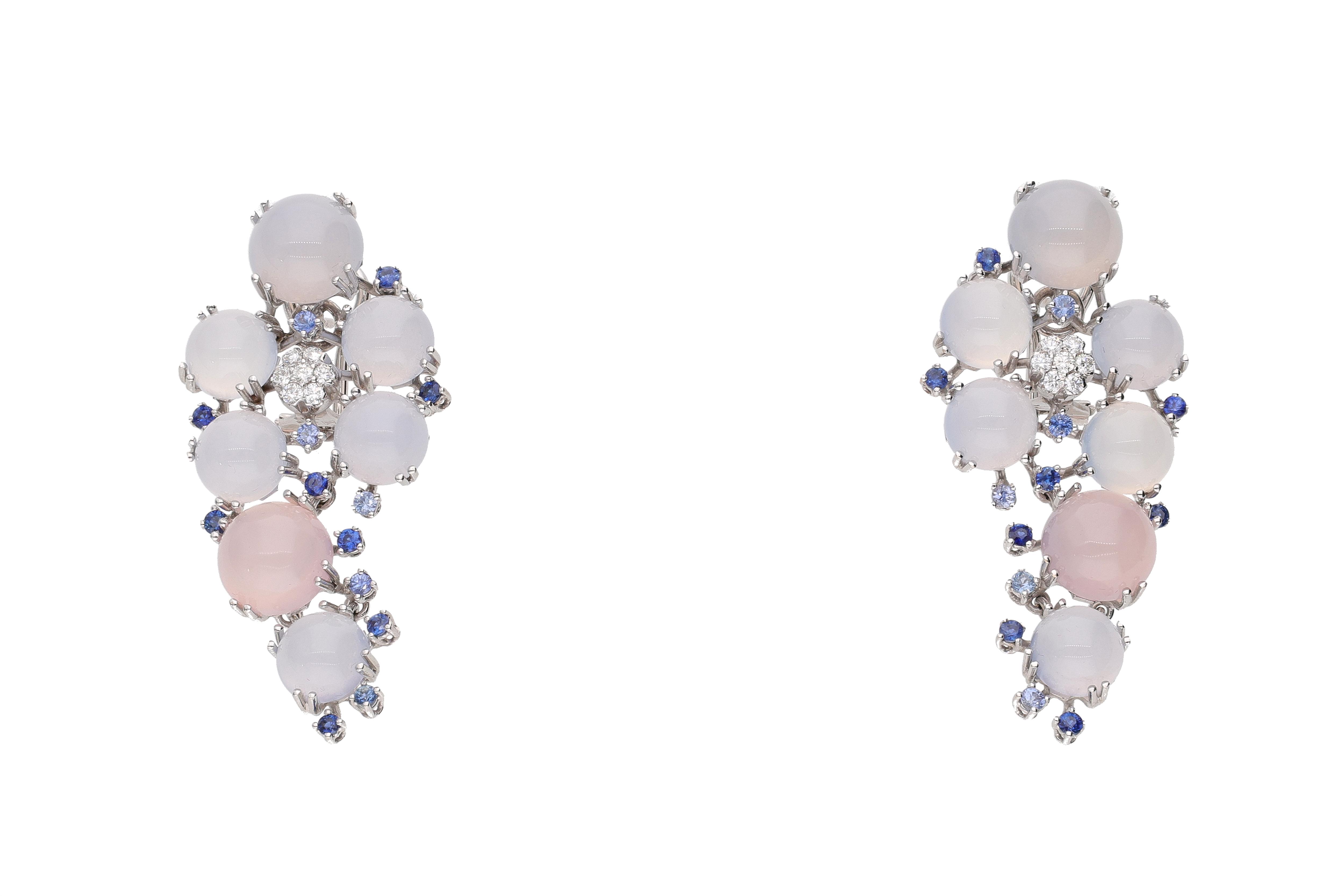 Orecchini con diamanti, pietre di luna, calcedoni e pietre - Asta Tesori di Pasqua - Gioielli da riscoprire