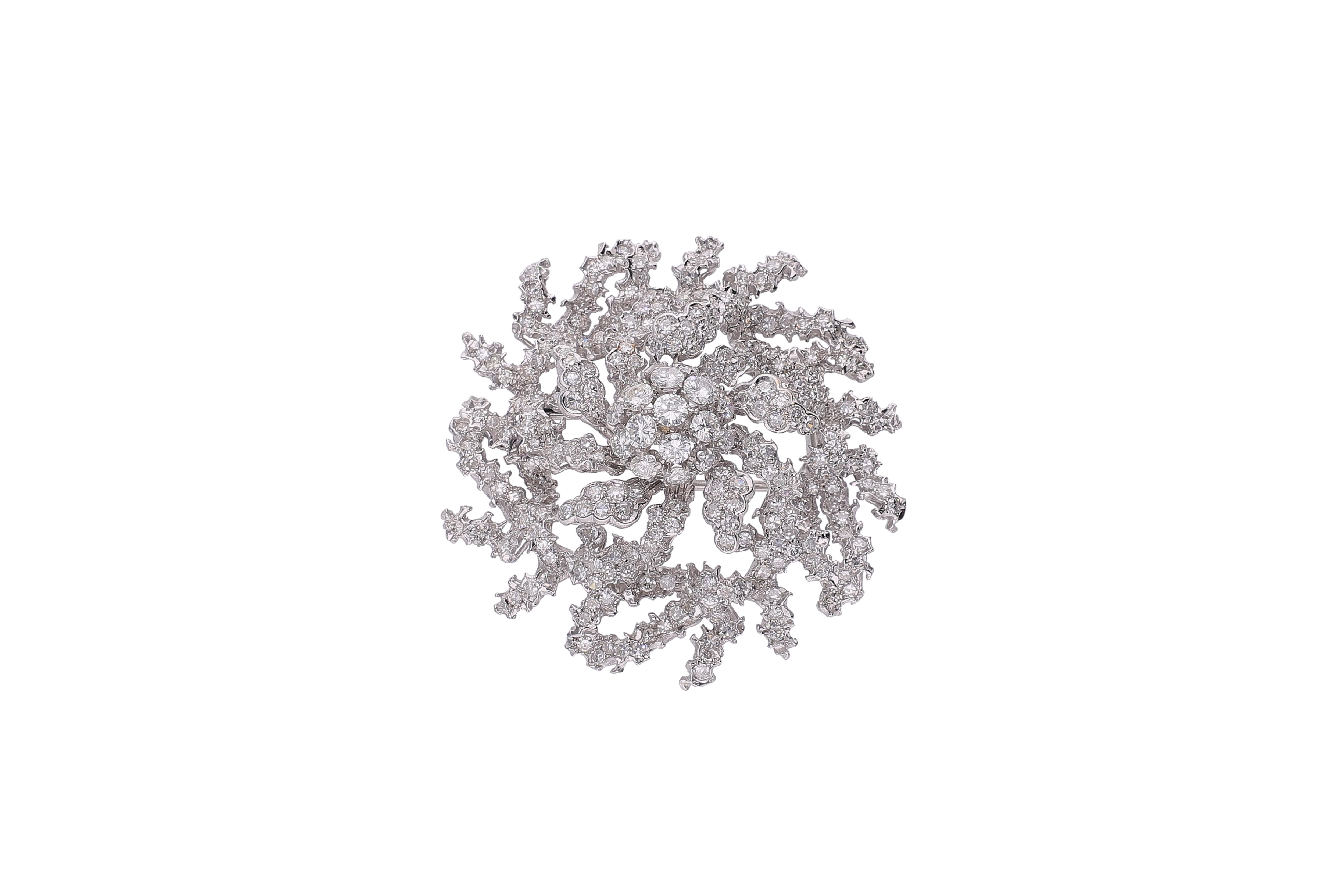 Spilla con diamanti - Asta Tesori di Pasqua - Gioielli da riscoprire