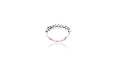 Anello con diamanti - Asta Preziosi