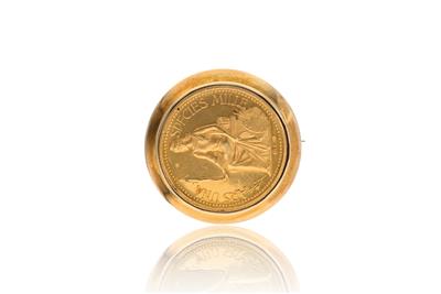 Spilla in oro - Asta Preziosi