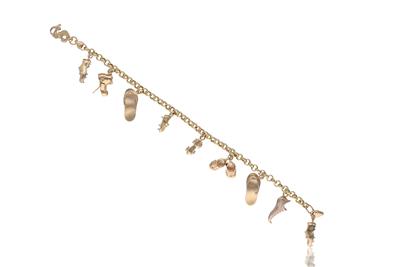 Bracciale con ciondoli, in oro - Asta Preziosi