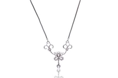 Collana con diamanti - Asta Preziosi