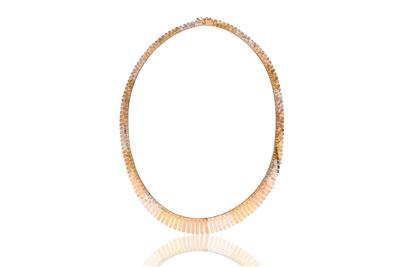 Collana in oro a tre colori - Asta Preziosi