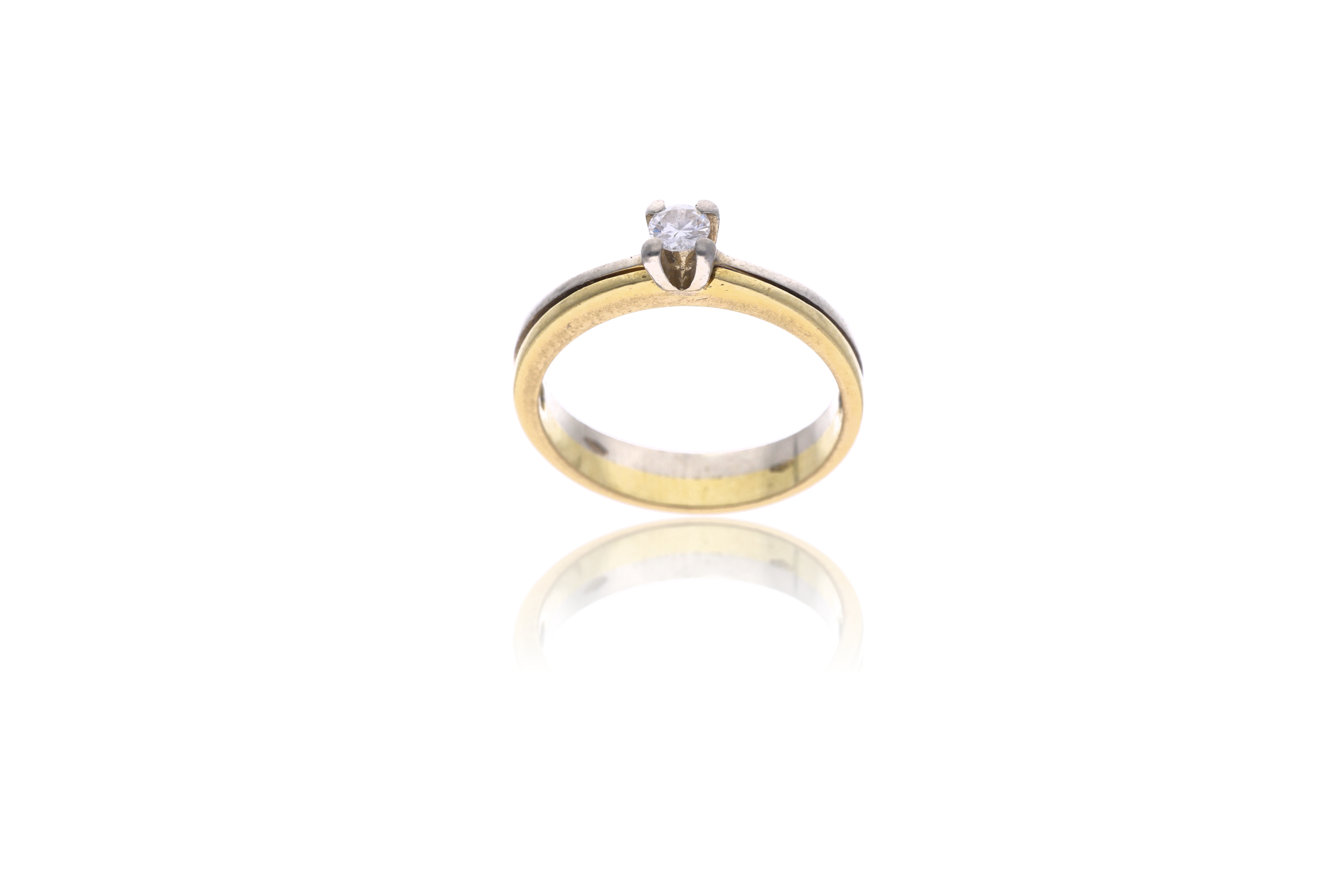 Anello con diamante - Asta Preziosi