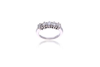Anello con diamanti - Asta Preziosi Anello con diamanti - Asta Preziosi
