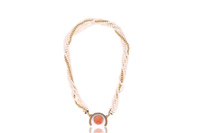 Collana di perle con sfere in oro e chiusura con corallo in oro - Asta Preziosi Collana di perle con sfere in oro e chiusura con corallo in oro - Asta Preziosi