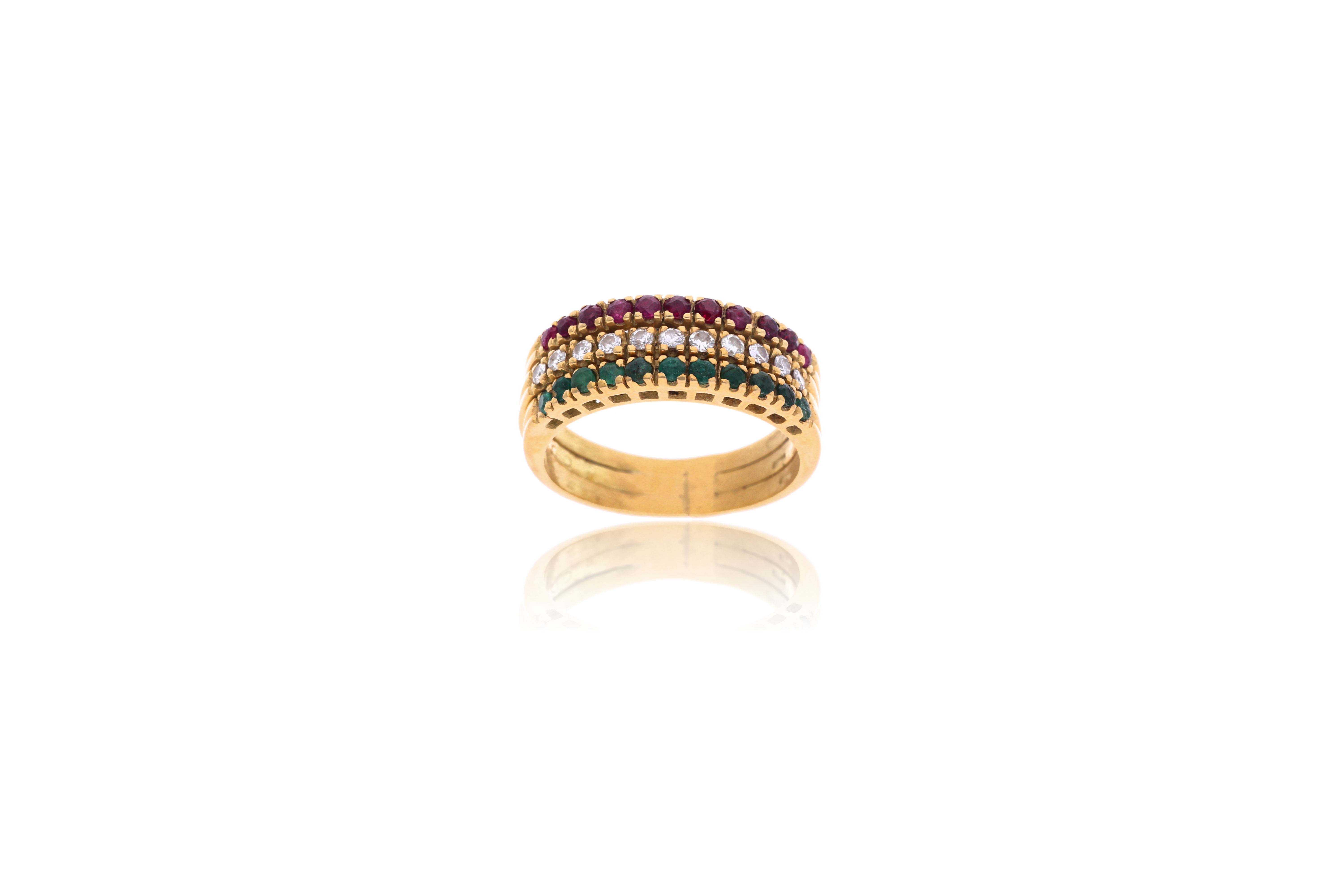 Anello con diamanti, rubini e smeraldi - Asta Preziosi