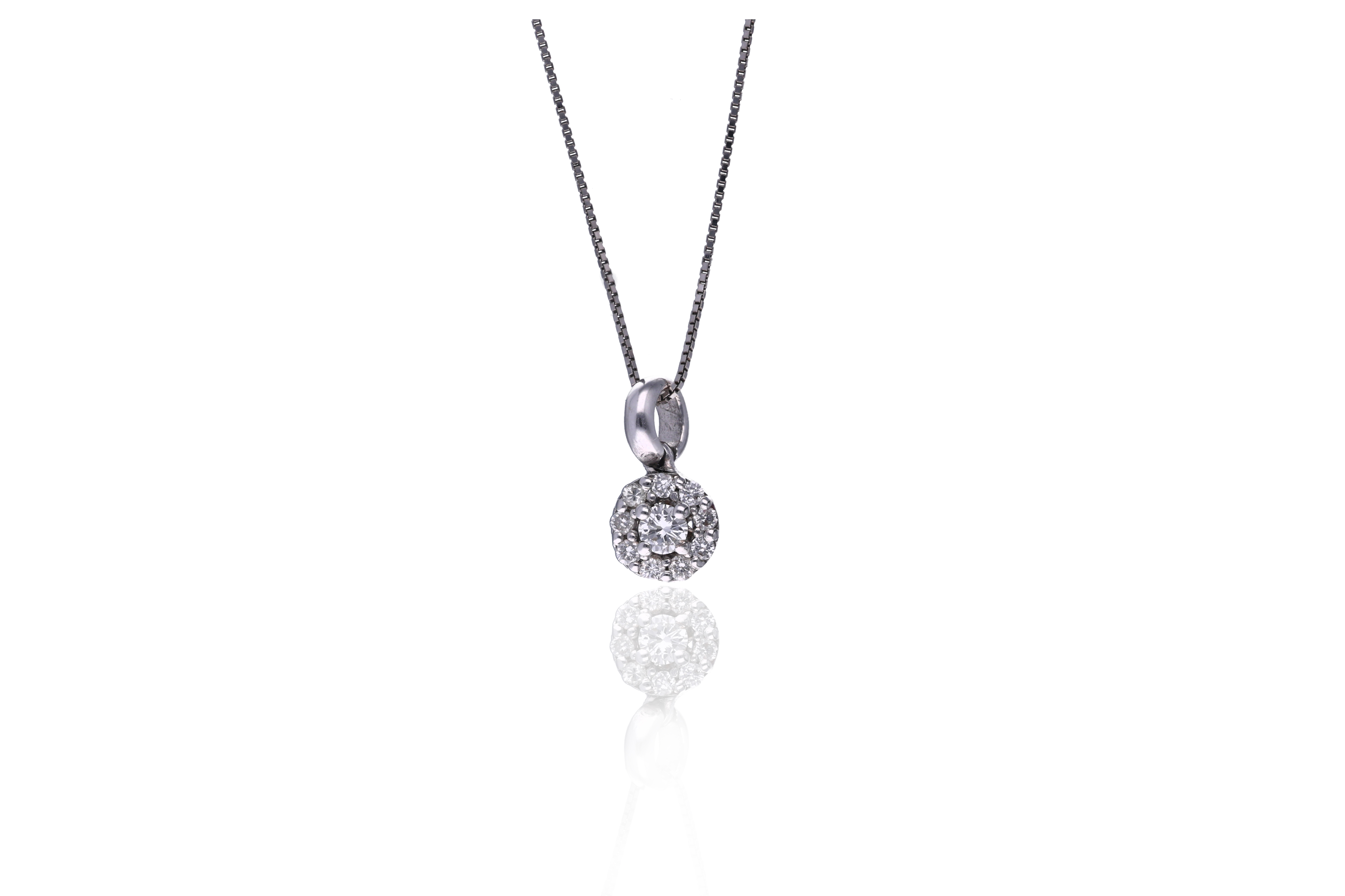 Collana e ciondolo con diamanti - Asta Preziosi