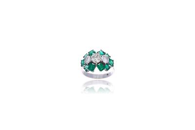 Anello con diamanti e smeraldi - Asta Preziosi Anello con diamanti e smeraldi - Asta Preziosi