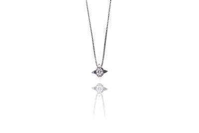 Collana e ciondolo con diamante - Asta Preziosi Collana e ciondolo con diamante - Asta Preziosi