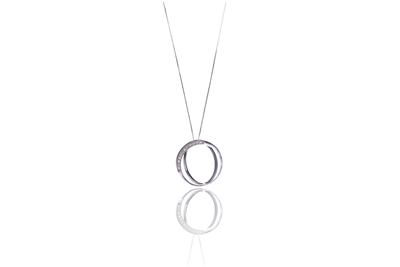 Collana e ciondolo con pietre - Asta Preziosi Collana e ciondolo con pietre - Asta Preziosi
