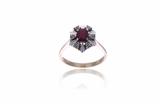 Anello con rubino e diamanti - Asta Preziosi Anello con rubino e diamanti - Asta Preziosi